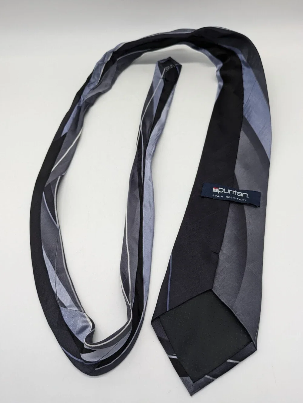 Vintage puritan black
